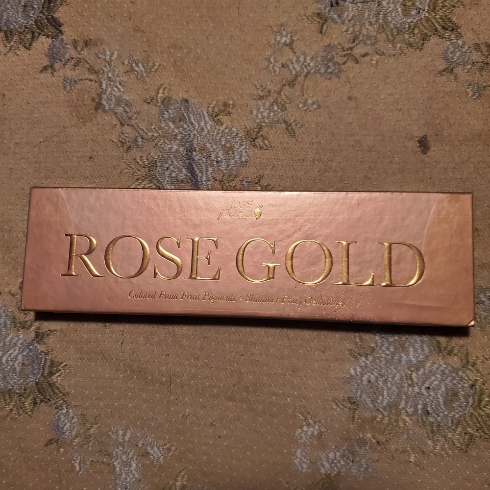Rose gold makeup palette